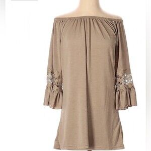 On or off shoulder mocha tunic top with lace size small